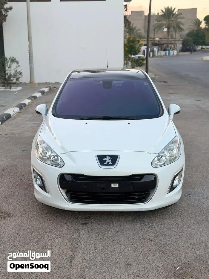 Peugeot 308 2013 photo 3