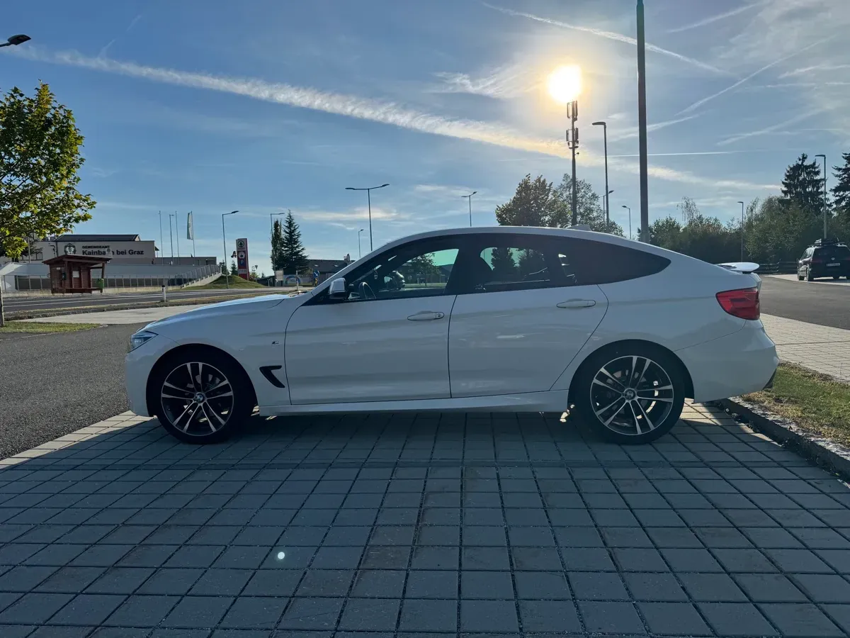 BMW 3 Series 2013 photo 3