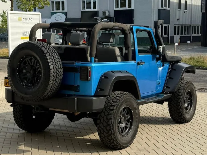 Jeep Wrangler 2010 photo 3