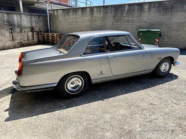 Lancia Flaminia 1962 photo 3