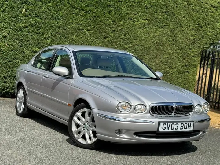 Jaguar X-Type