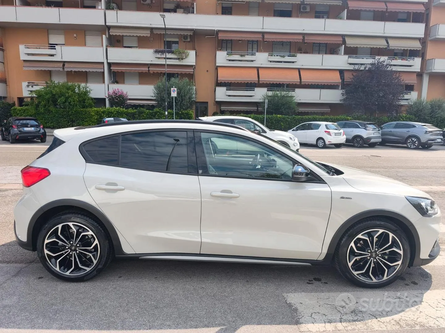 Ford Focus 2021 photo 3