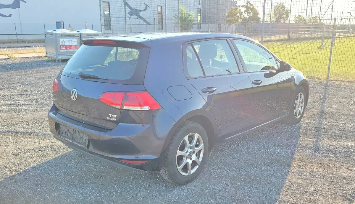 Volkswagen Golf 2013 photo 3