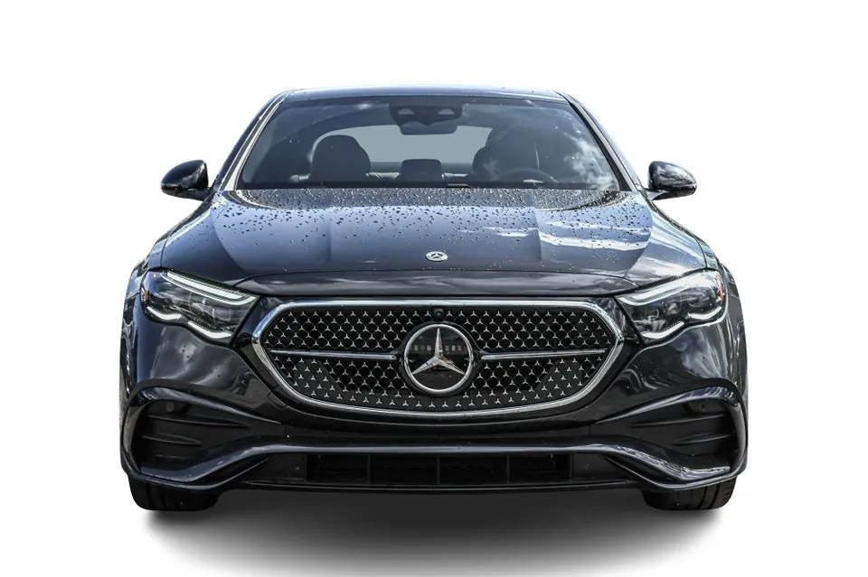 Mercedes-Benz E-Class 2027 photo 2