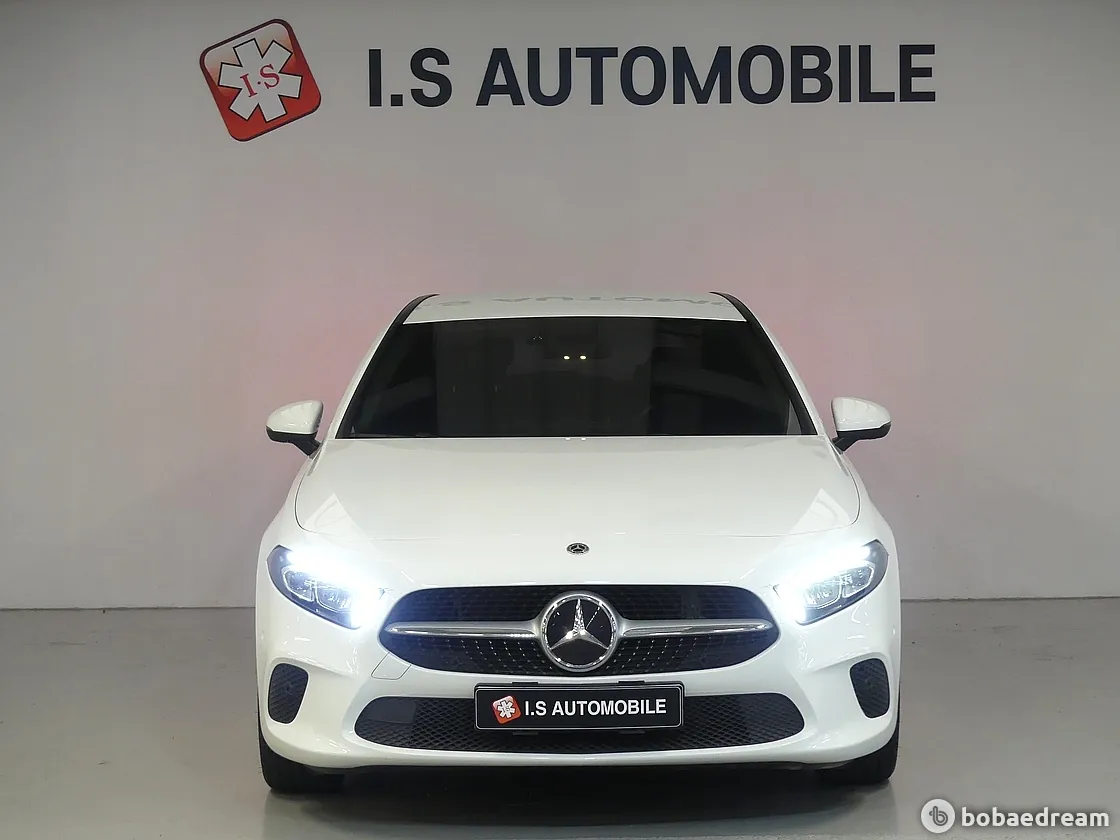 Mercedes-Benz A220