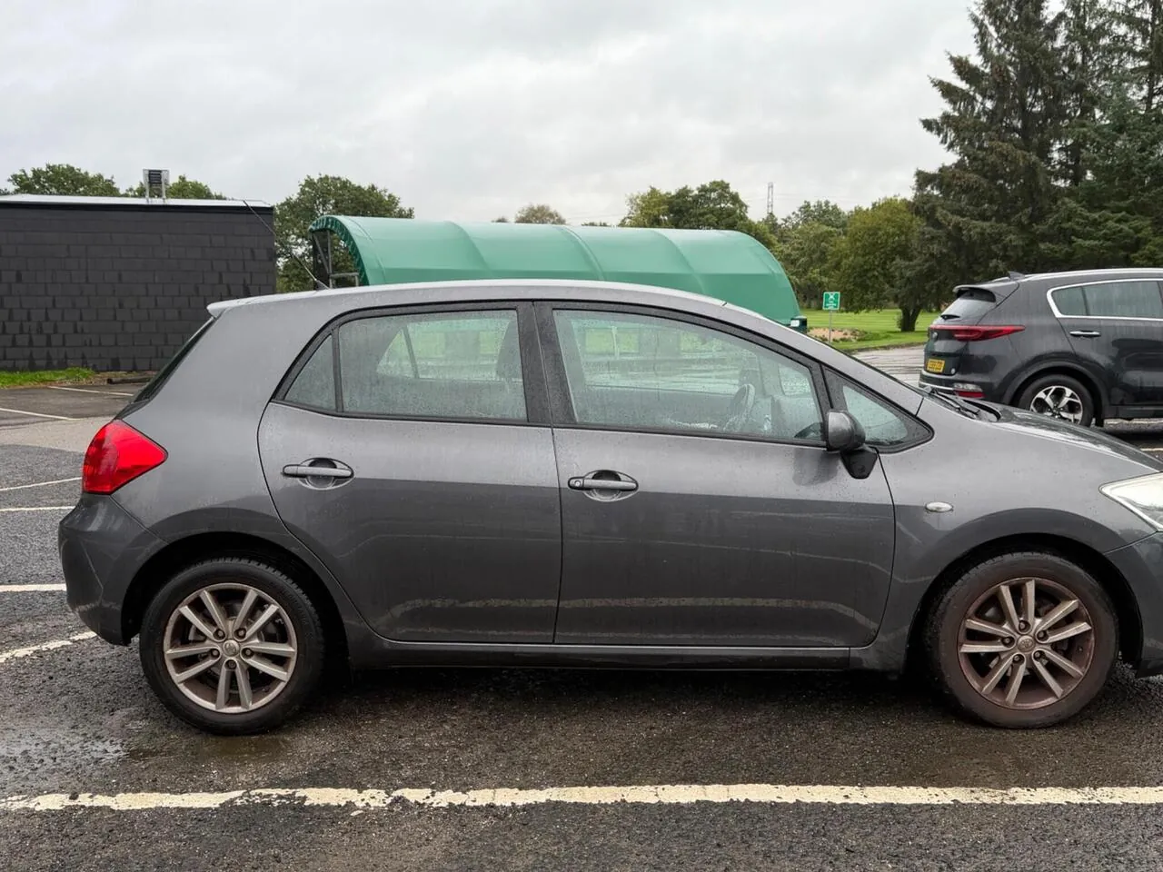 Toyota Auris 2009 photo 3