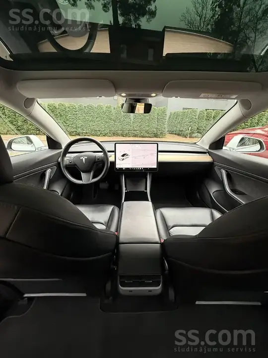 Tesla Model 3 2020 photo 5