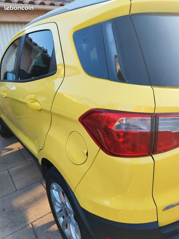 Ford Ecosport 2016 photo 3