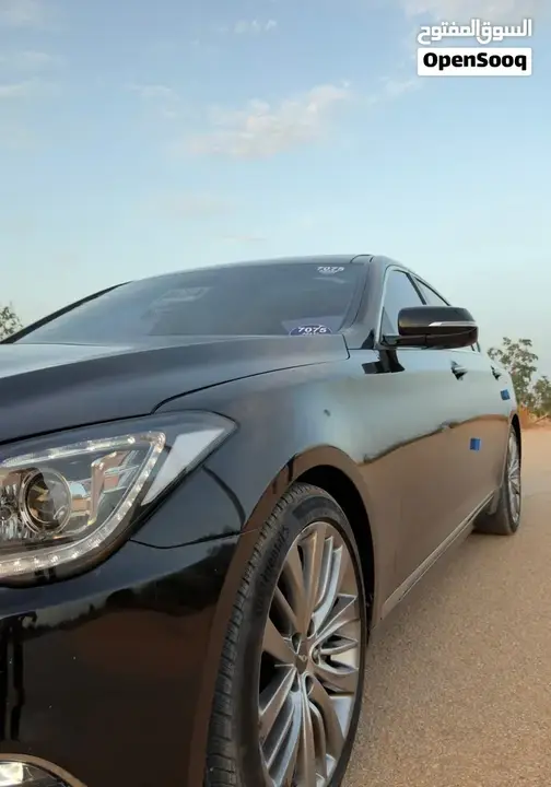 Genesis G80 2016 photo 4