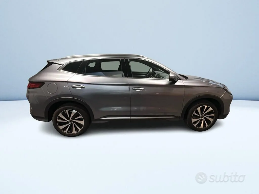 BYD Seal U 2025 photo 3