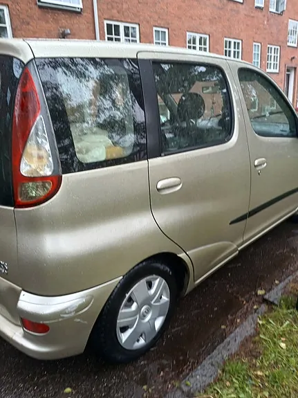 Toyota Yaris Verso 2004 photo 3