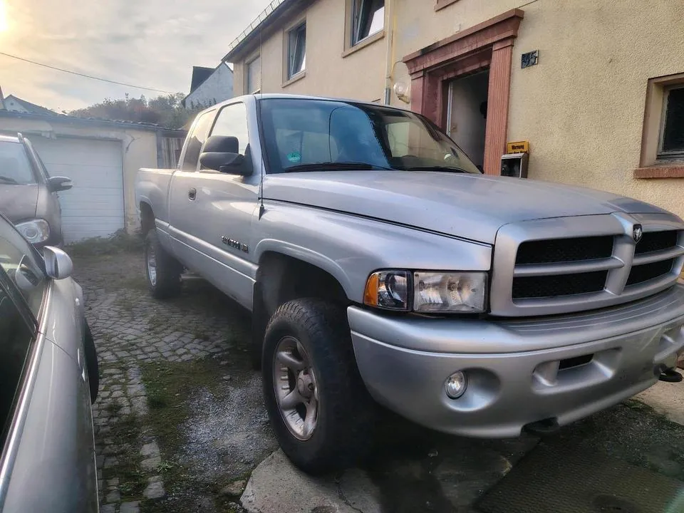 Dodge Ram
