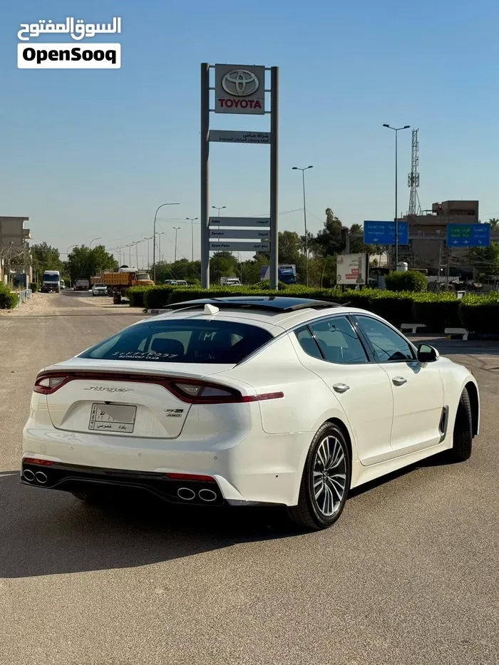 Kia Stinger 2018 photo 2