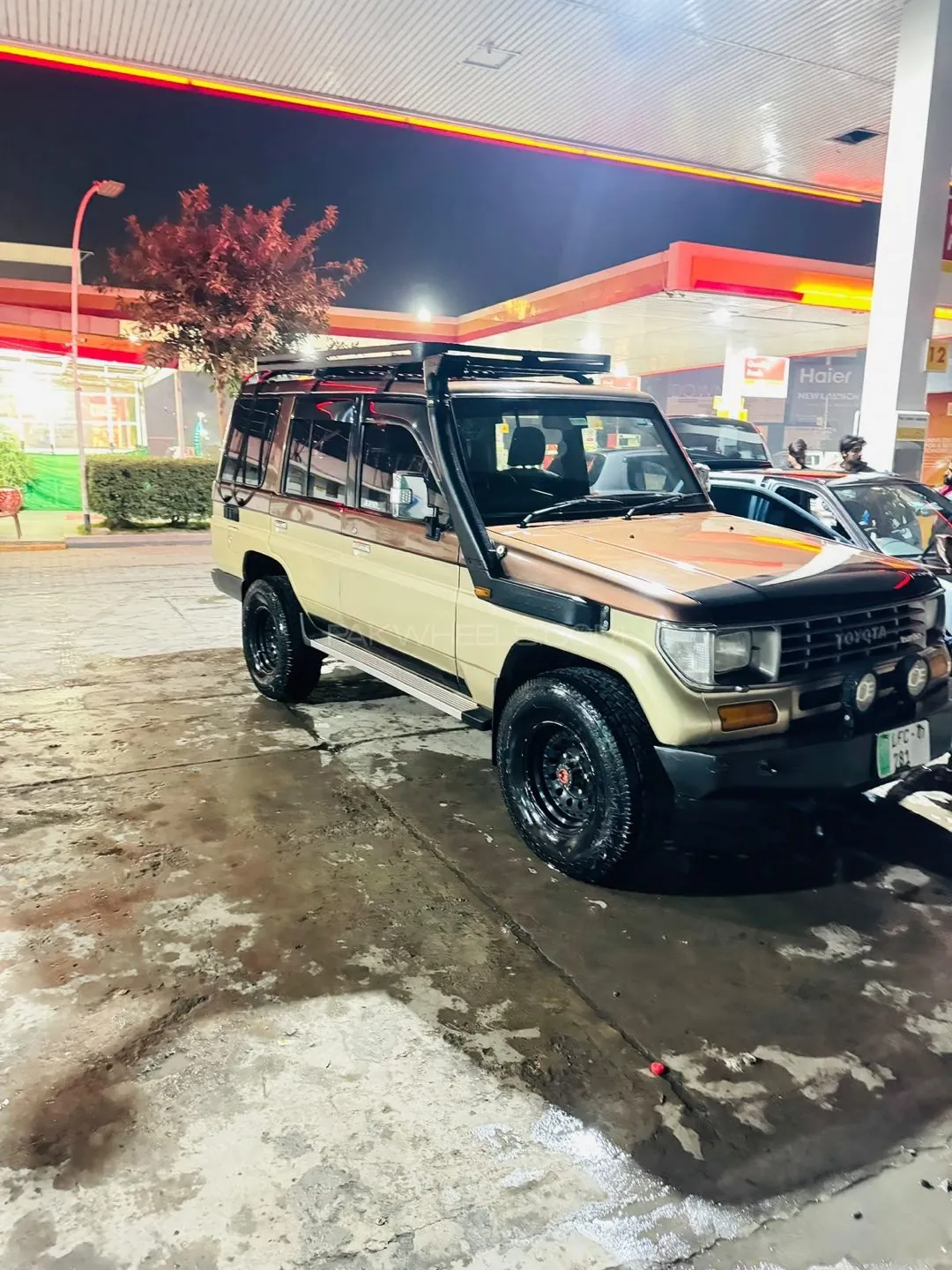 Toyota Land Cruiser