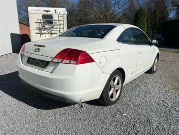 Ford Focus 2010 photo 3