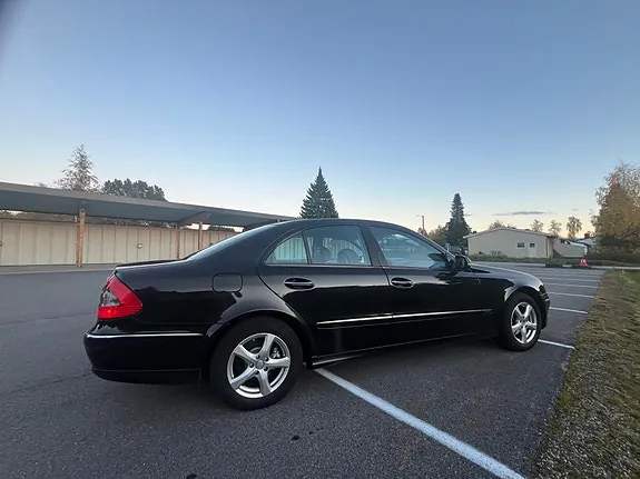 Mercedes-Benz E220 D 2007 photo 5