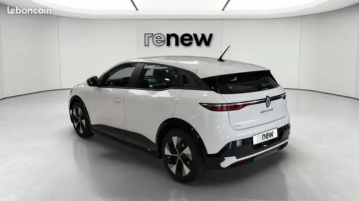 Renault Megane 2022 photo 3