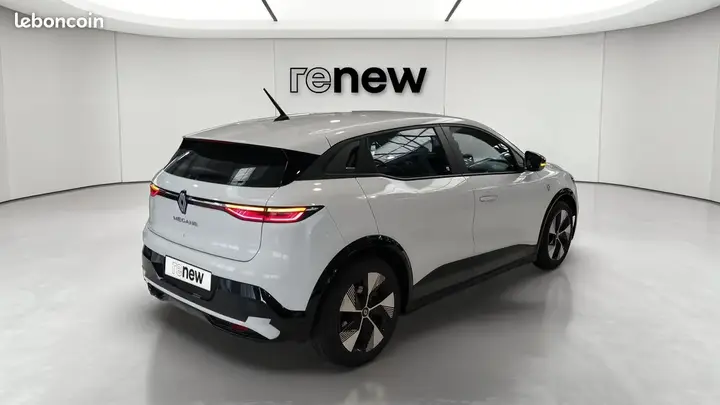 Renault Megane 2022 photo 5