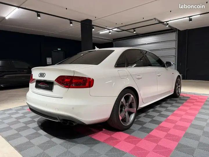Audi S4 2010 photo 5