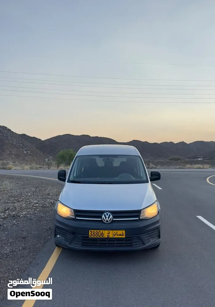 Volkswagen Caddy 2016 photo 2