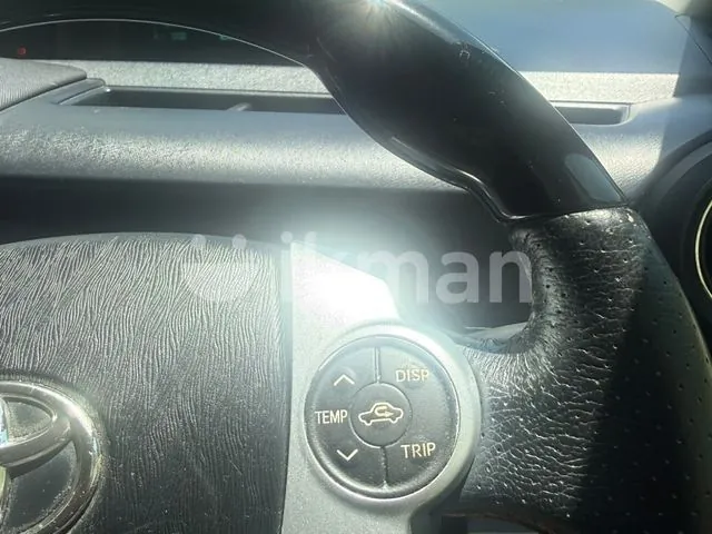 Toyota Aqua 2013 photo 5