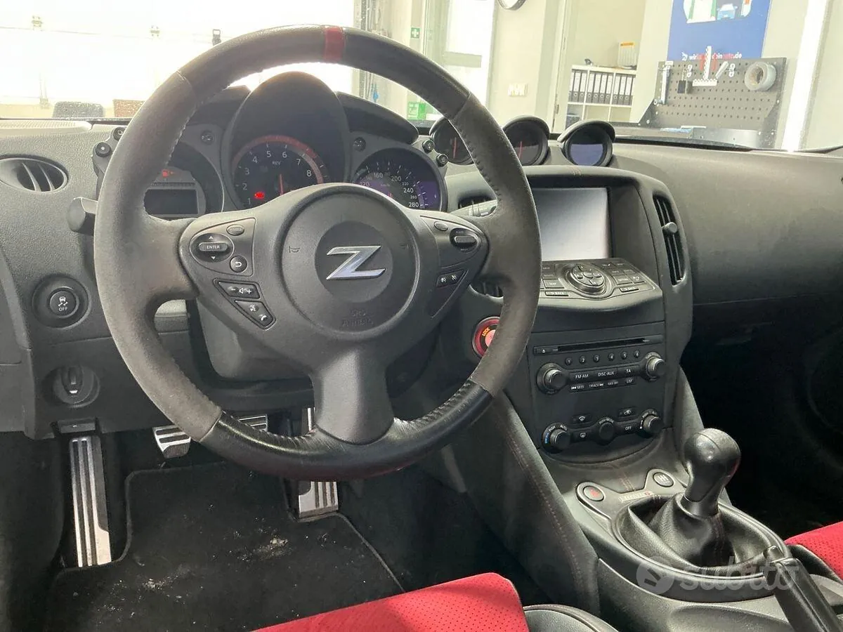 Nissan Z 2016 photo 3