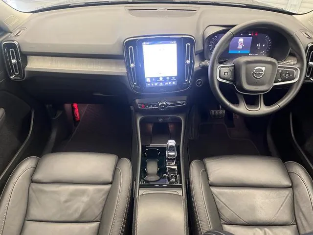 Volvo Xc40 photo 2