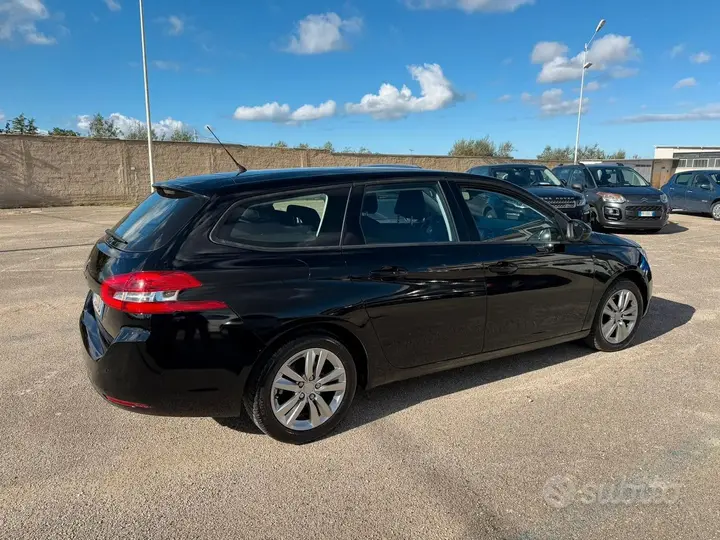 Peugeot 308 2014 photo 4