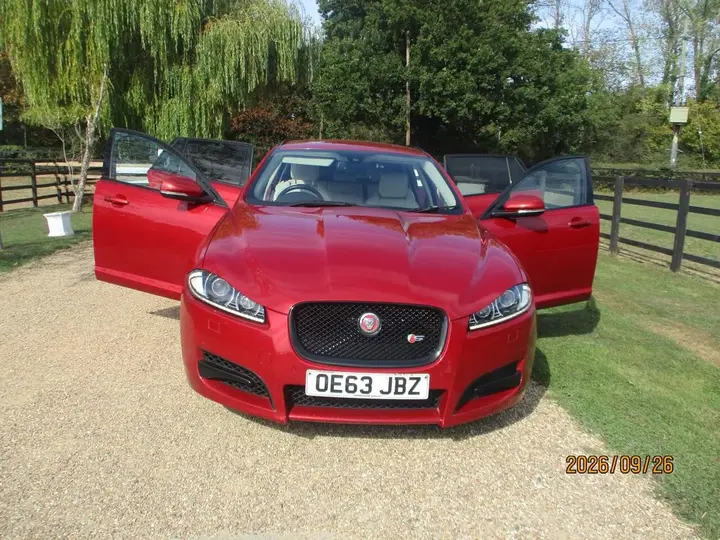 Jaguar Xf 2014 photo 4