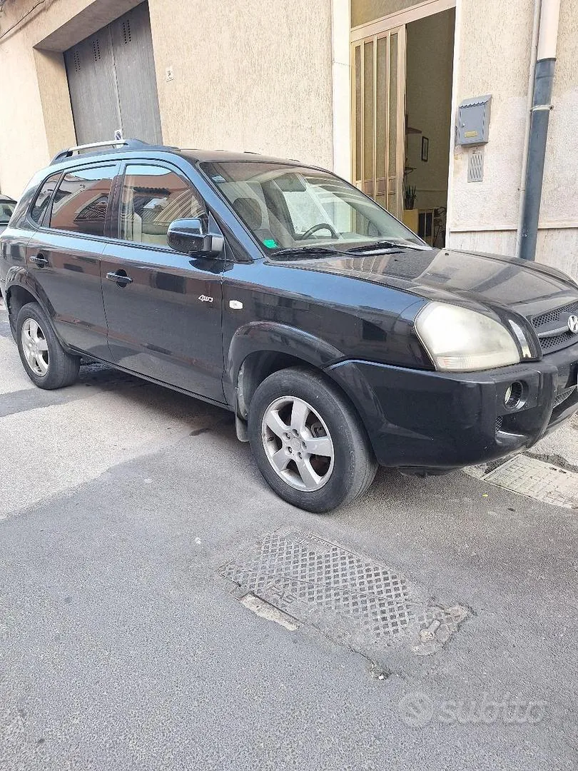 Hyundai Tucson 2004 photo 2