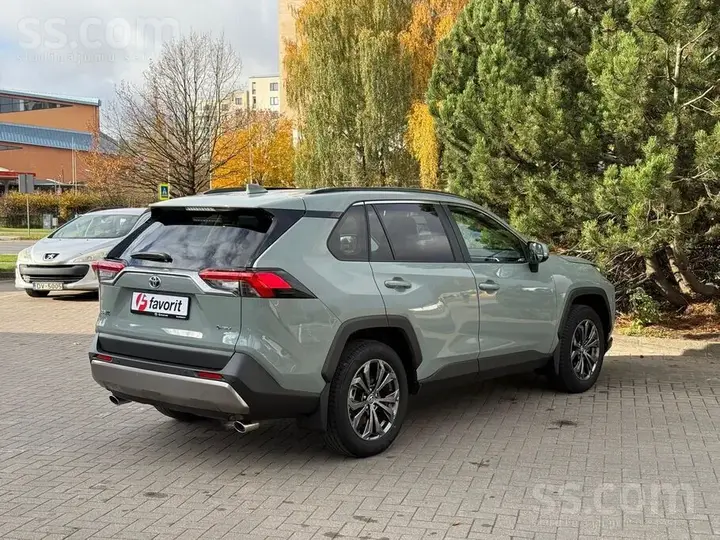 Toyota Rav4 2025 photo 5
