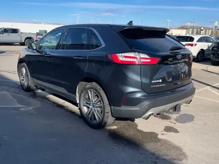 Ford Edge 2022 photo 4