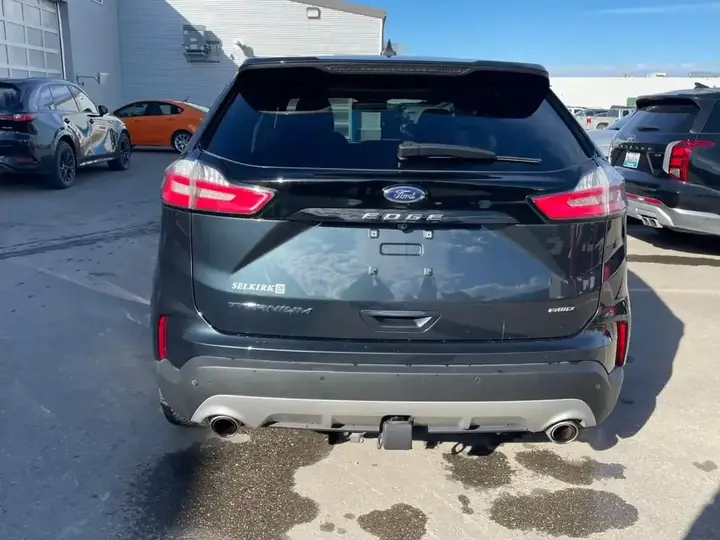 Ford Edge 2022 photo 5