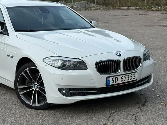 BMW 520D 2010 photo 2