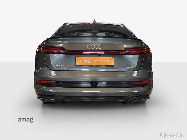 Audi E-Tron 2021 photo 4
