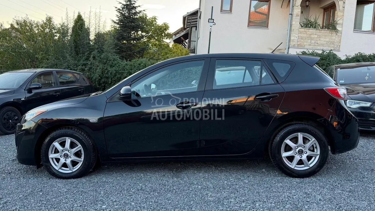 Mazda 3 2011 photo 5