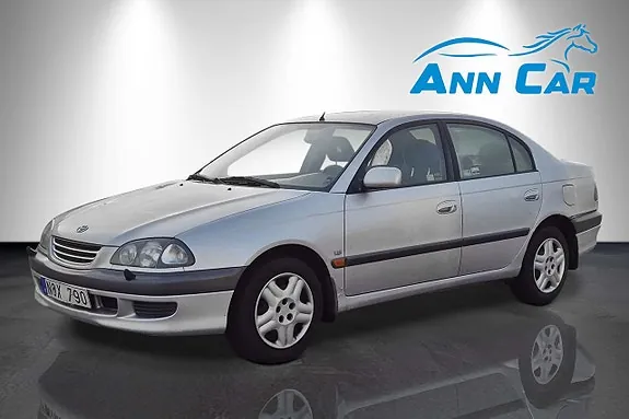 Toyota Avensis 1999 photo 2