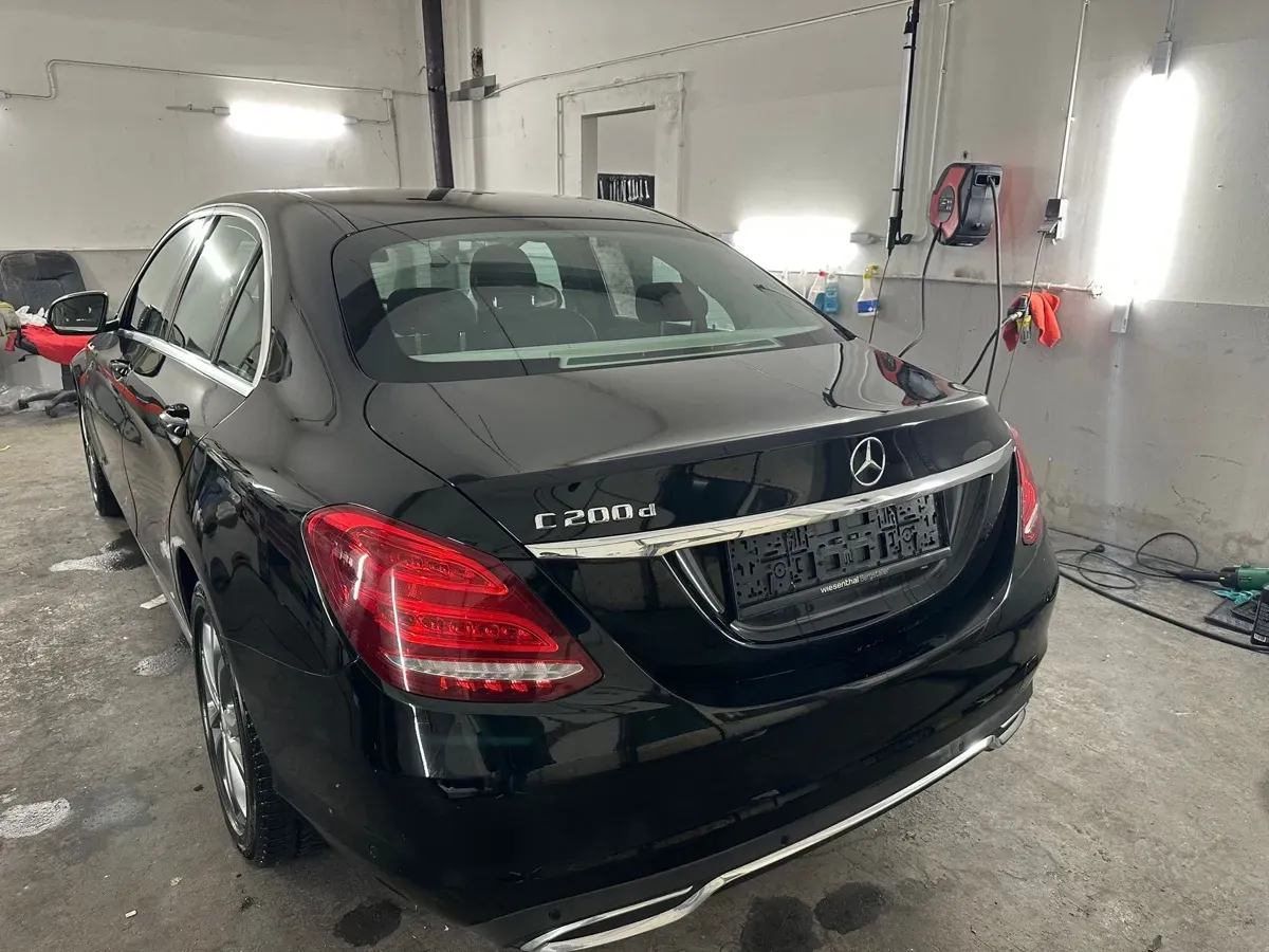Mercedes-Benz C-Class 2015 photo 2