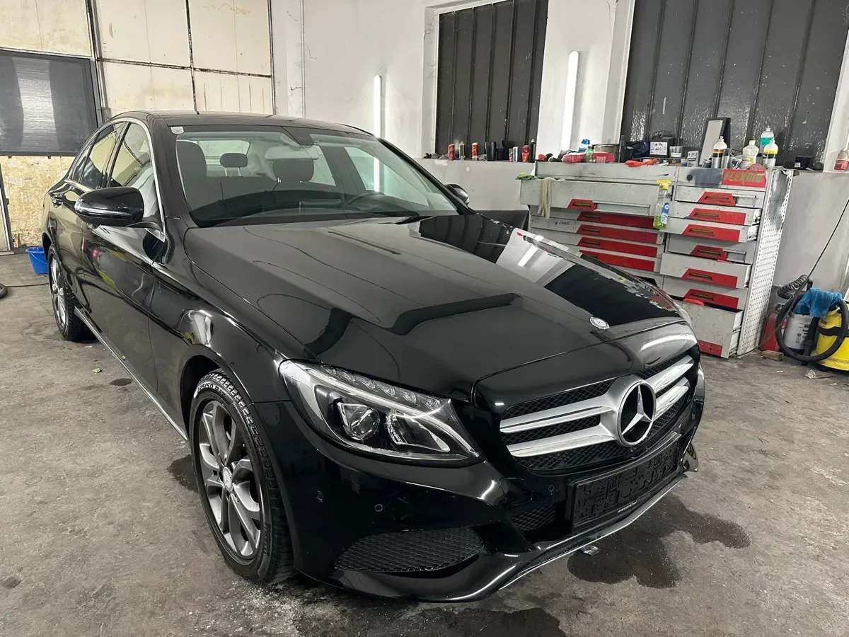 Mercedes-Benz C-Class 2015 photo 3