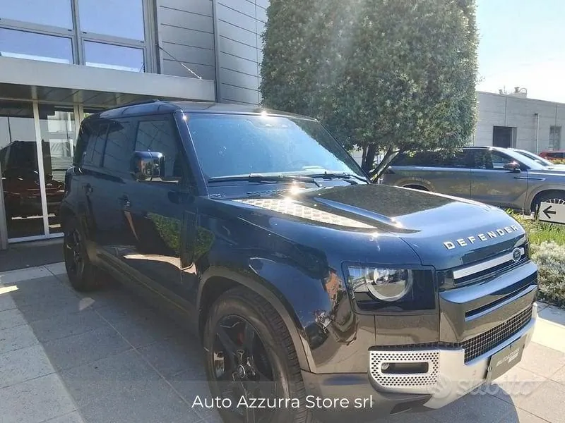 Land Rover Defender 2023 photo 3