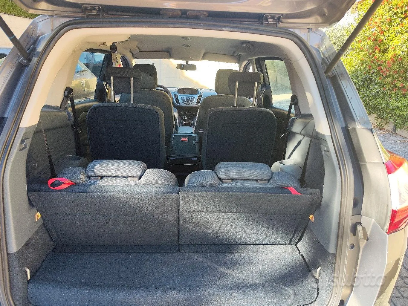 Ford C-Max 2011 photo 3