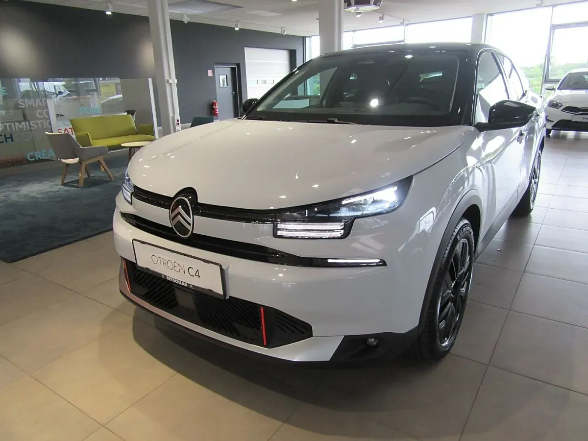 Citroen C4 2026 photo 2
