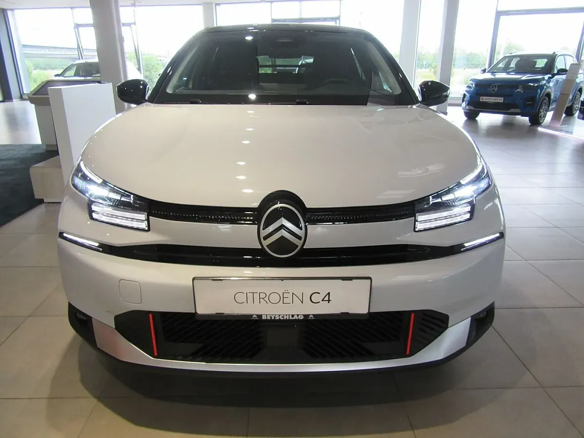 Citroen C4 2026 photo 3
