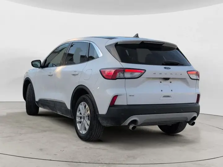 Ford Escape 2021 photo 4