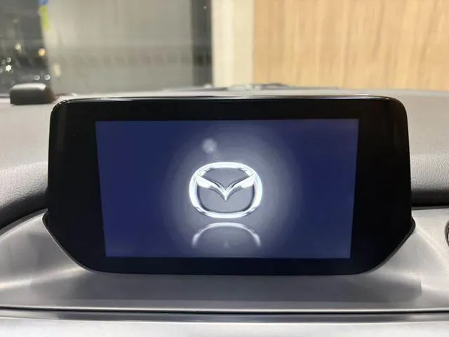 Mitsubishi Atenza 2015 photo 4