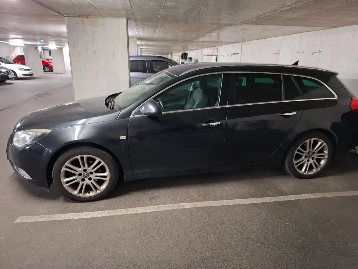 Opel Insignia 2009 photo 2