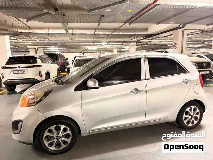 Kia Picanto 2012 photo 4