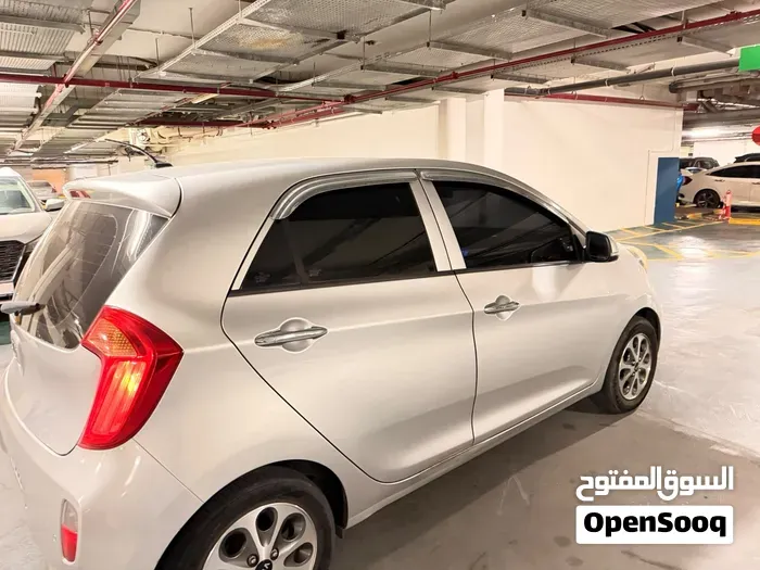Kia Picanto 2012 photo 2