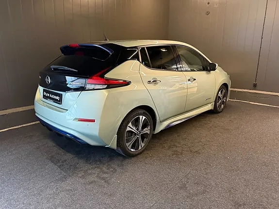 Nissan Leaf 2018 photo 3