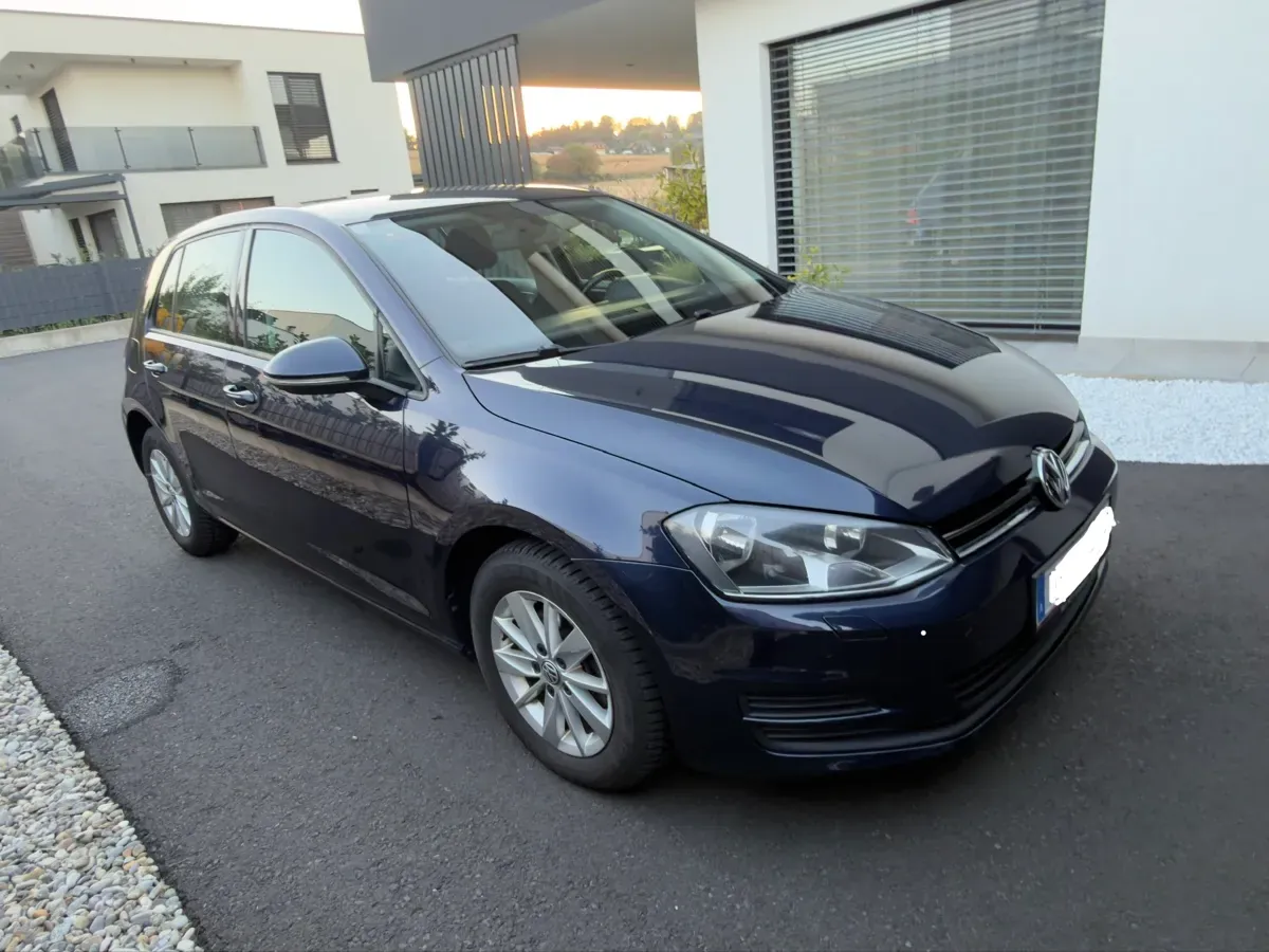 Volkswagen Golf 2013 photo 2